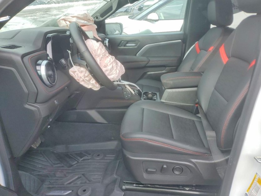 Salvage 2025 Chevrolet Colorado Z71