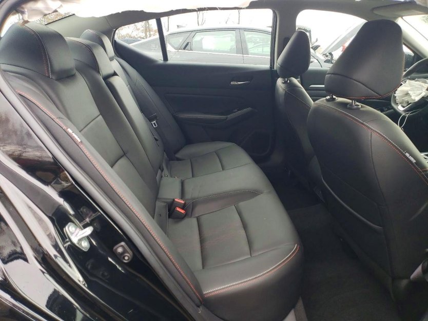 Salvage 2025 Nissan Altima Sr