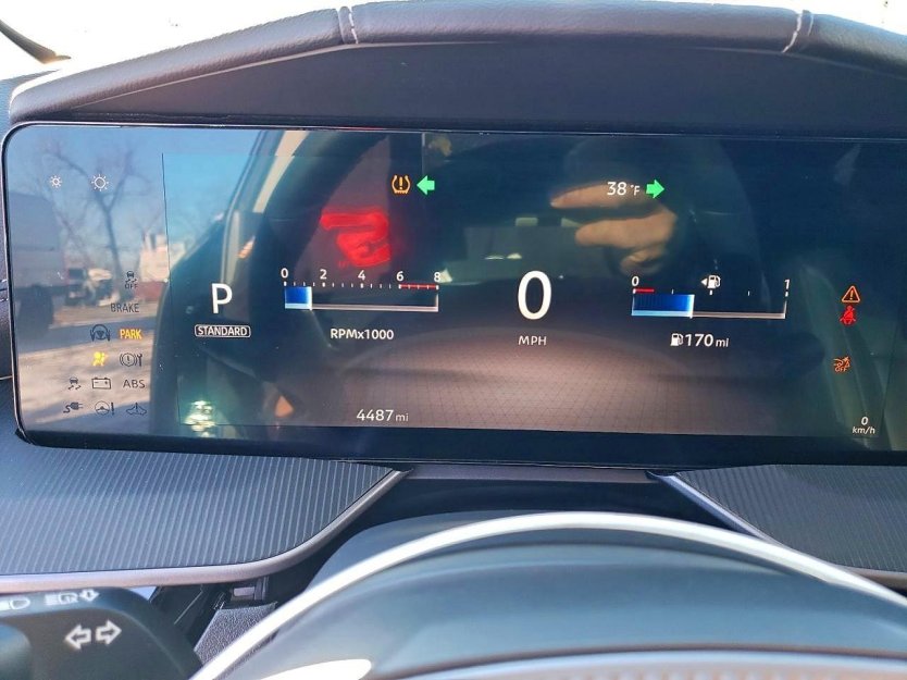 Salvage 2025 Nissan Murano Sv