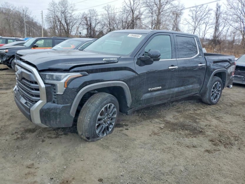 Salvage 2025 Toyota Tundra Limited