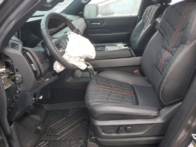 Salvage 2025 Nissan Armada Pro-4x