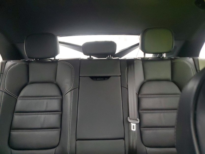 Salvage 2025 Porsche Macan Gts