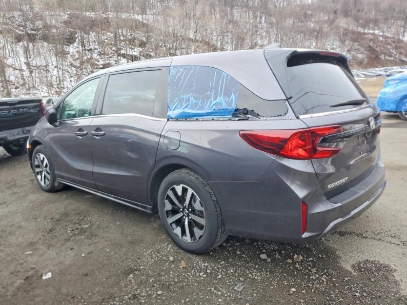 Salvage 2025 Honda Odyssey Exl
