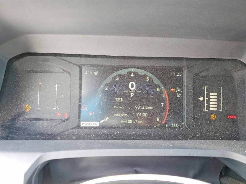 Salvage 2025 Toyota Tacoma 