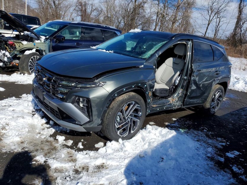 Salvage 2025 Hyundai Tucson Hybrid Limited