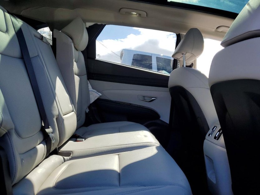 Salvage 2025 Hyundai Tucson Hybrid Limited