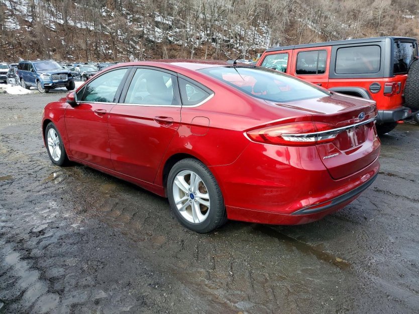 Salvage 2018 Ford Fusion Se