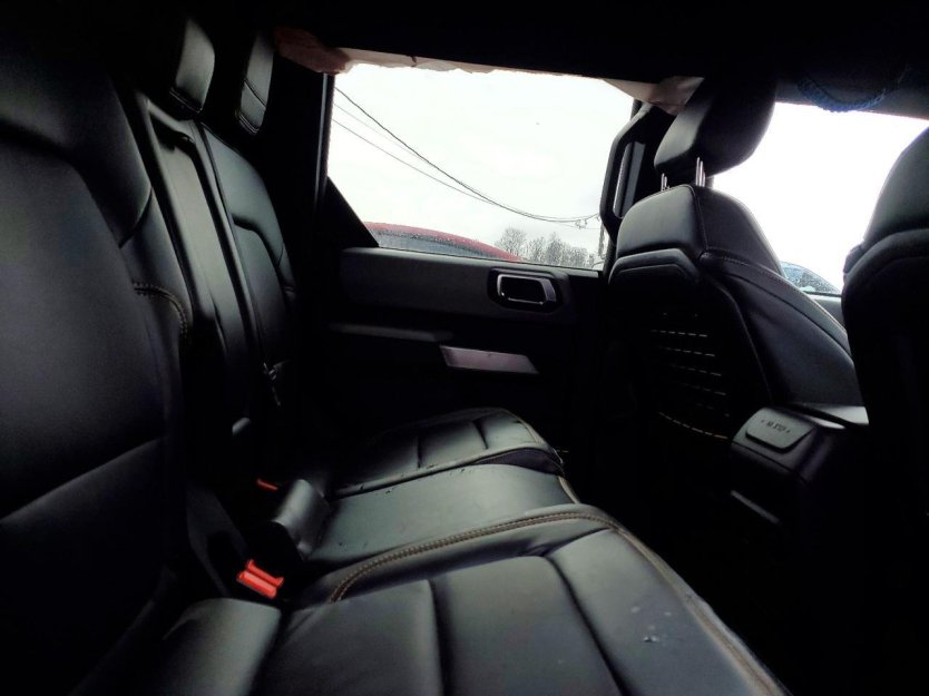 Salvage 2022 Ford Bronco Badlands