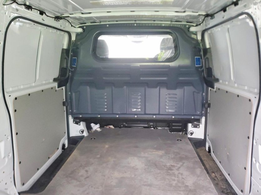 Salvage 2023 Mercedes-benz Metris 