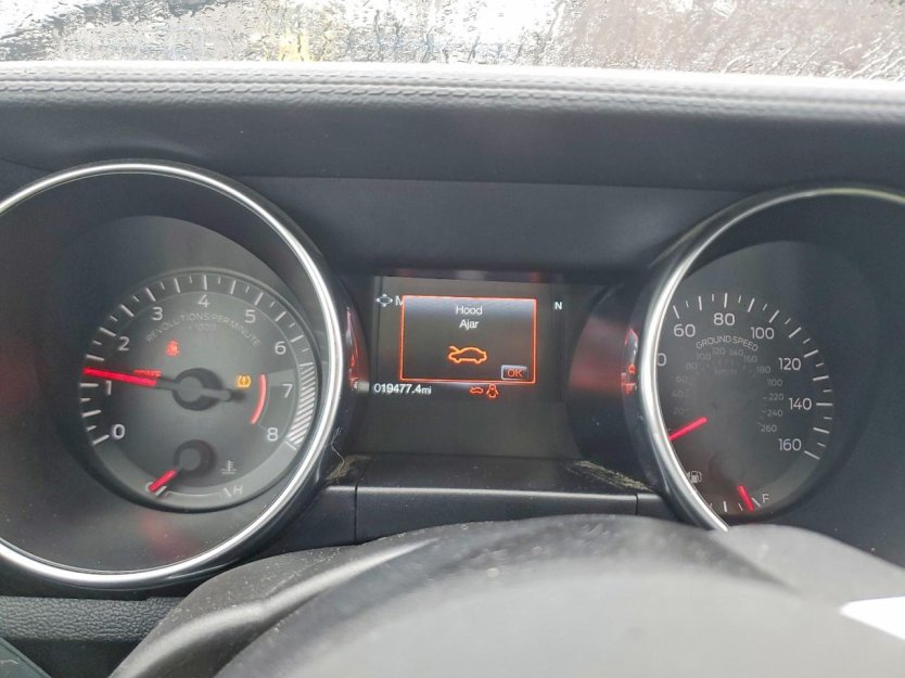 Salvage 2020 Ford Mustang 