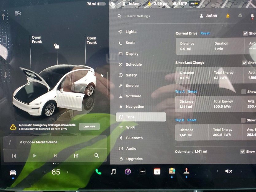 Salvage 2026 Tesla Model Y 