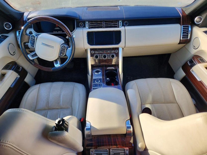 Salvage 2014 Land Rover Range Rover Hse
