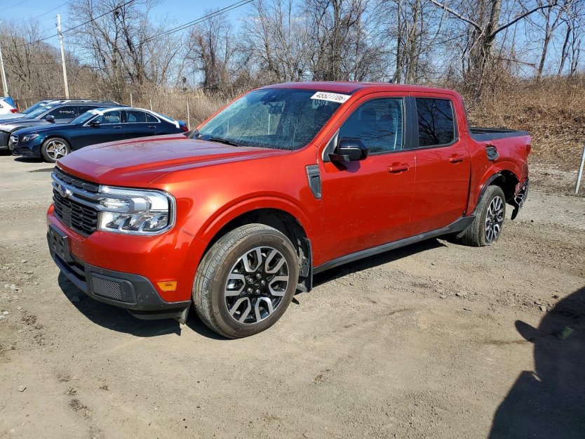 Salvage 2024 Ford Maverick Lariat