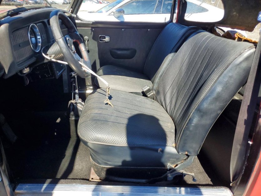 Salvage 1969 Volkswagen Beetle 