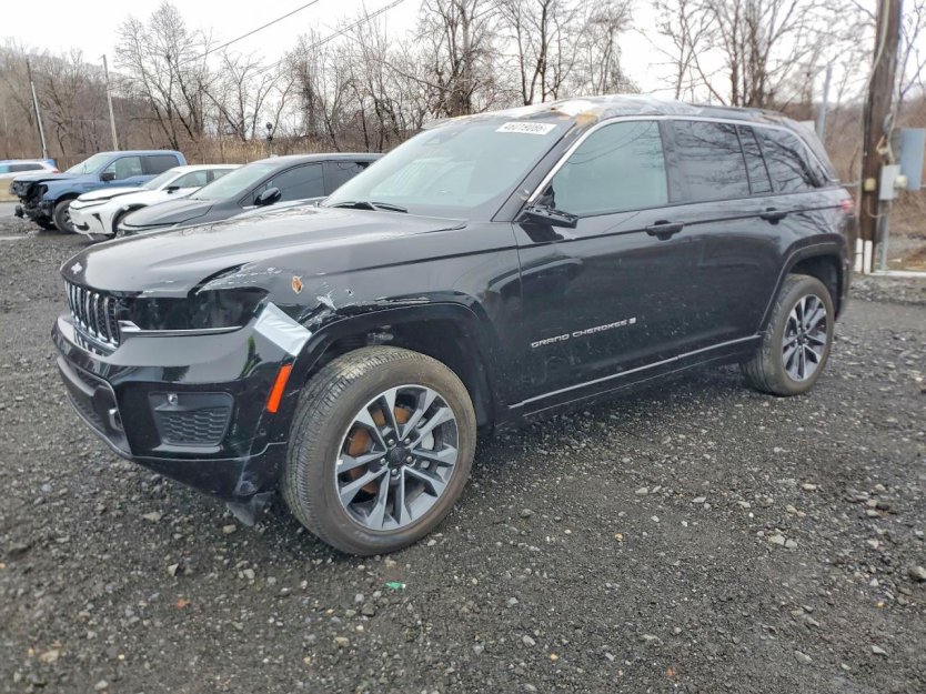 Salvage 2025 Jeep Grand Cherokee Overland