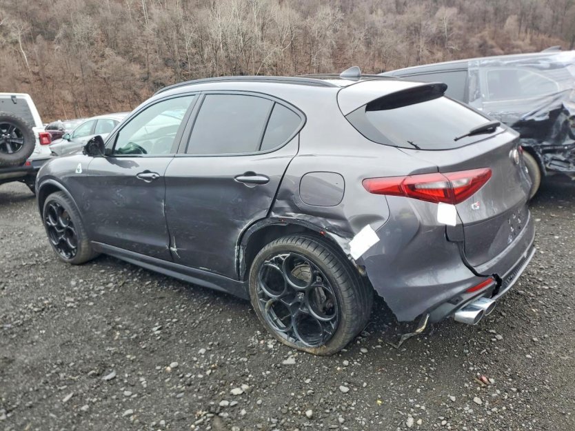 Salvage 2023 Alfa Romeo Quadrifoglio