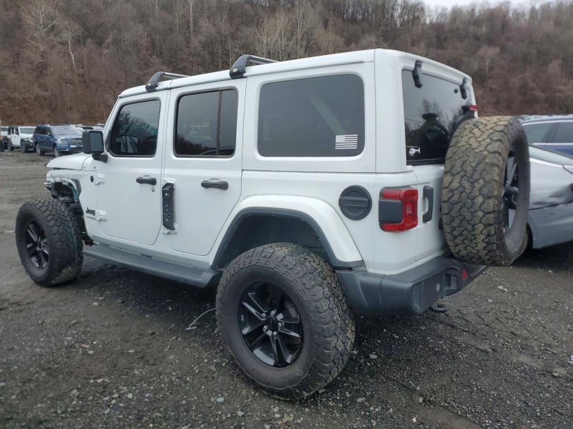 Salvage 2022 Jeep Wrangler Unlimited Sahara