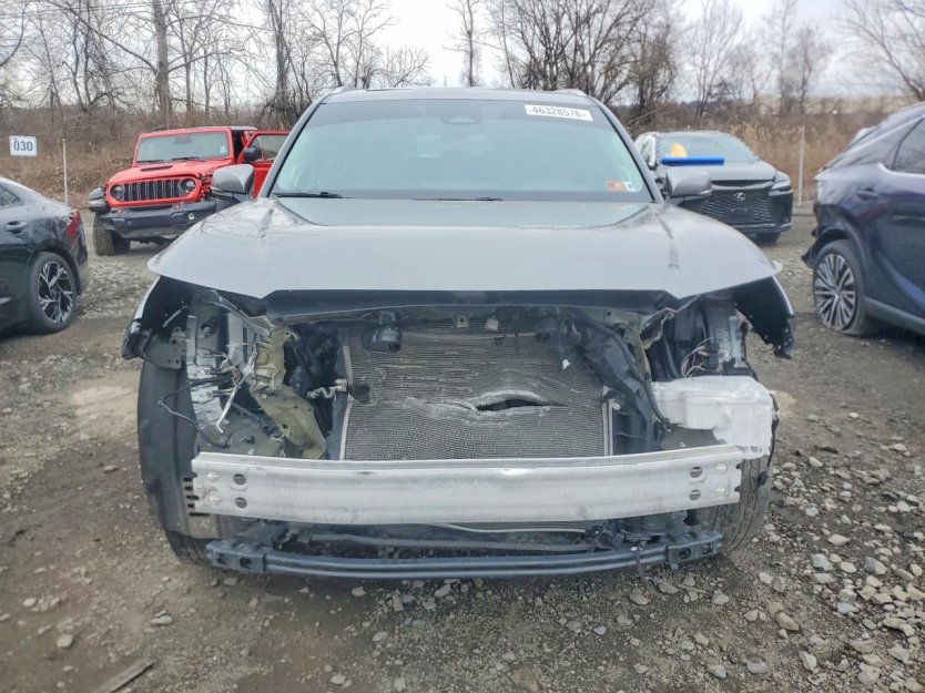 Salvage 2025 Toyota Grand Highlander Limited