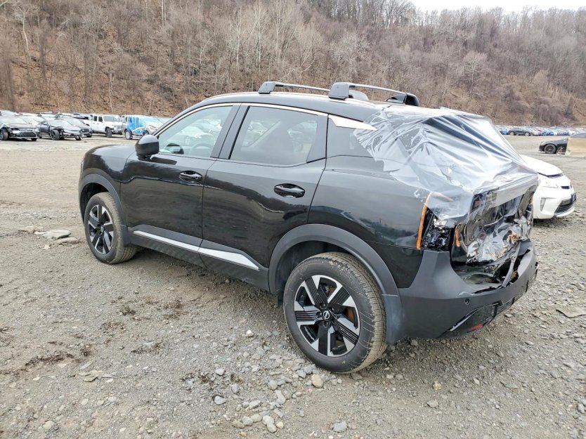Salvage 2026 Nissan Kicks Sv