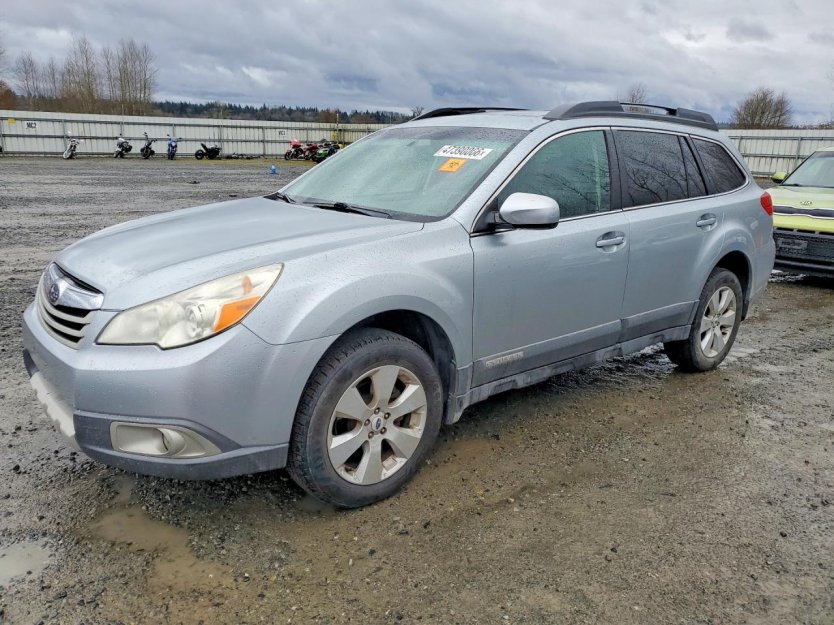 Salvage 2012 Subaru Outback Limited