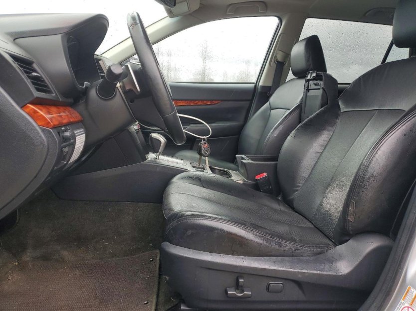 Salvage 2012 Subaru Outback Limited