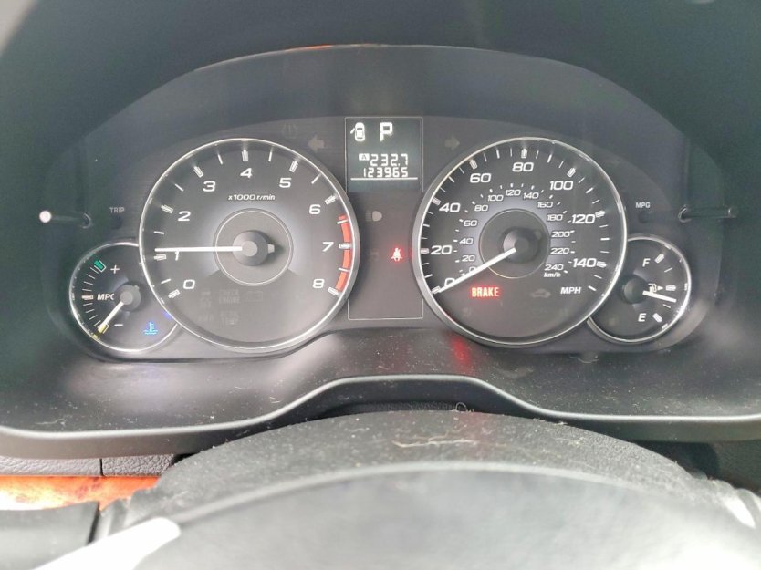 Salvage 2012 Subaru Outback Limited