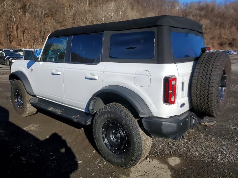 Salvage 2025 Ford Bronco Outer Banks