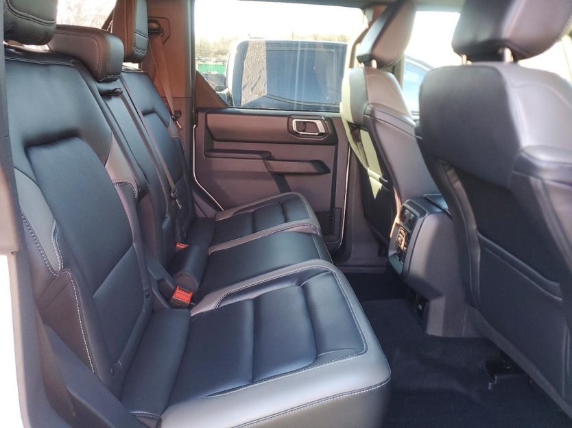 Salvage 2025 Ford Bronco Outer Banks