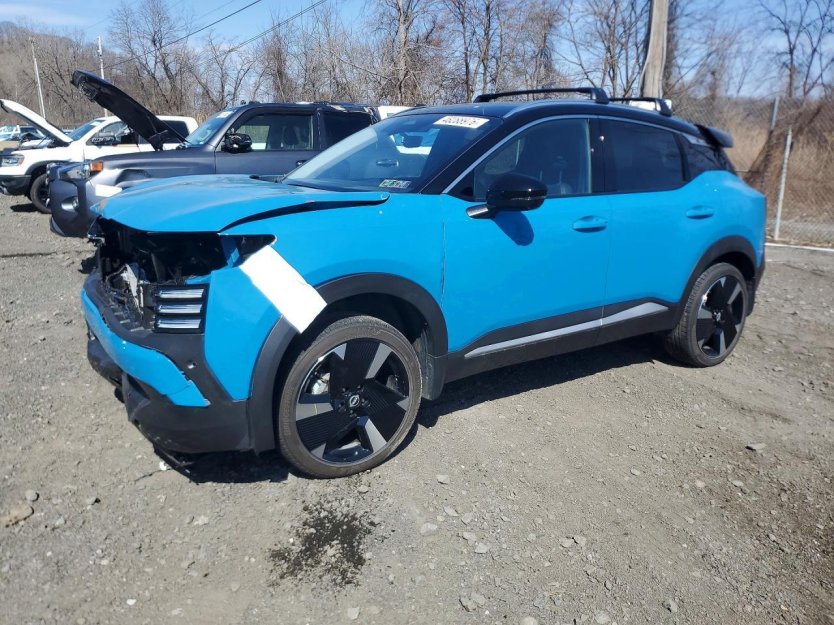Salvage 2026 Nissan Kicks Sr
