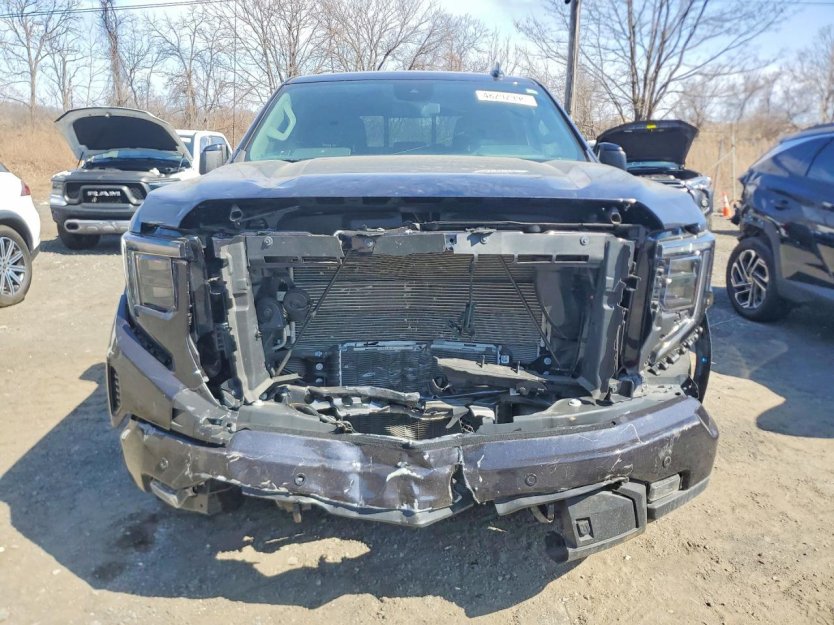 Salvage 2025 Gmc Sierra 