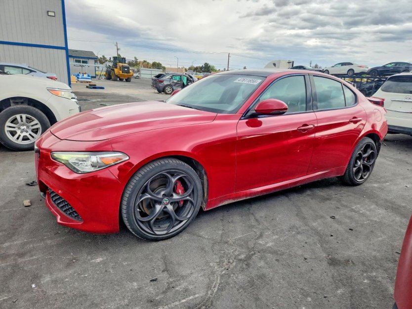 Salvage 2018 Alfa Romeo Giulia Ti Q4