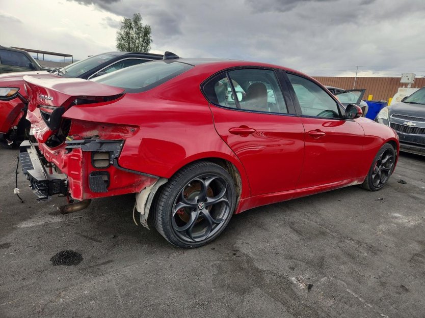 Salvage 2018 Alfa Romeo Giulia Ti Q4