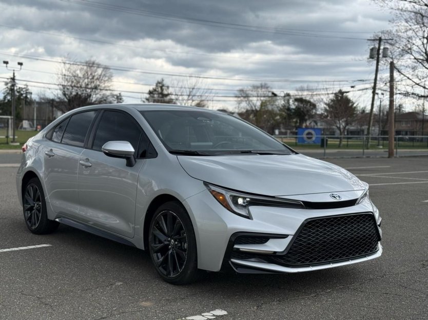 Salvage 2024 Toyota Corolla Le
