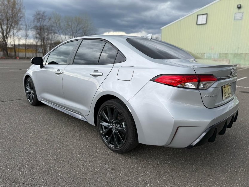 Salvage 2024 Toyota Corolla Le