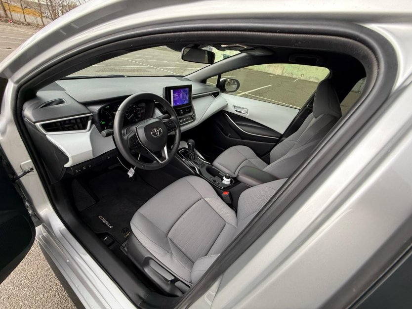 Salvage 2024 Toyota Corolla Le