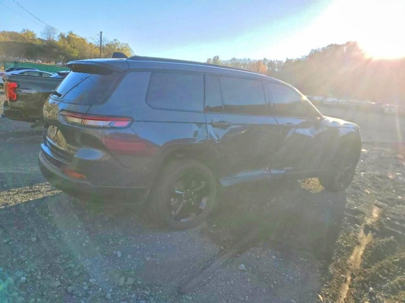 Salvage 2024 Jeep Grand Cherokee L Limited