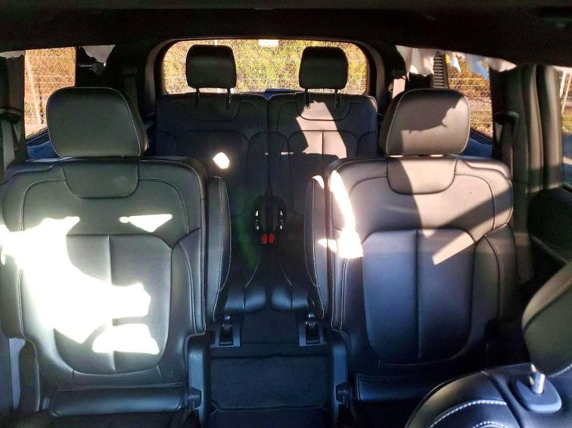 Salvage 2024 Jeep Grand Cherokee L Limited