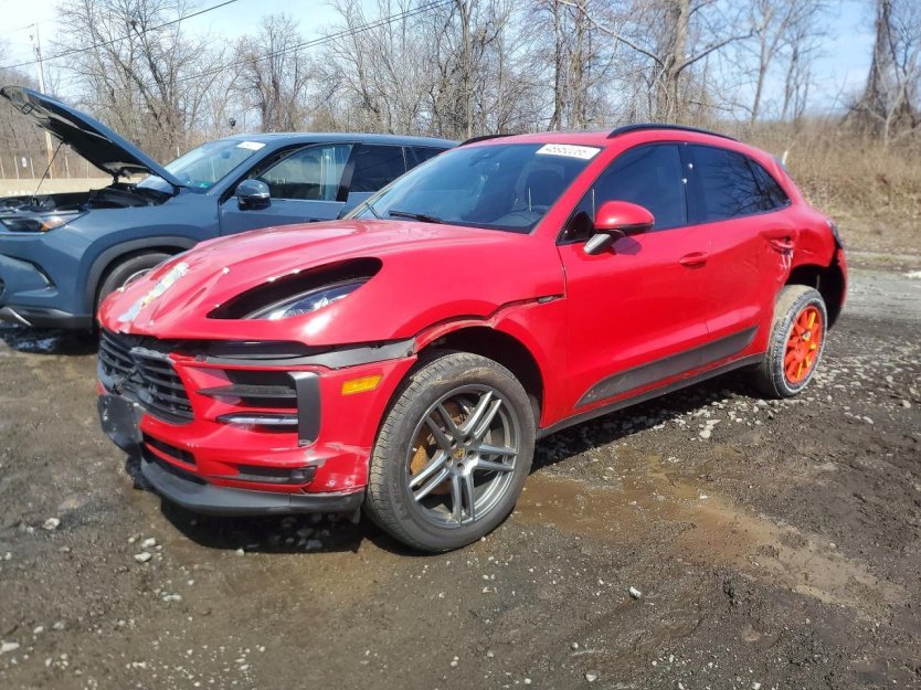 Salvage 2021 Porsche Macan S