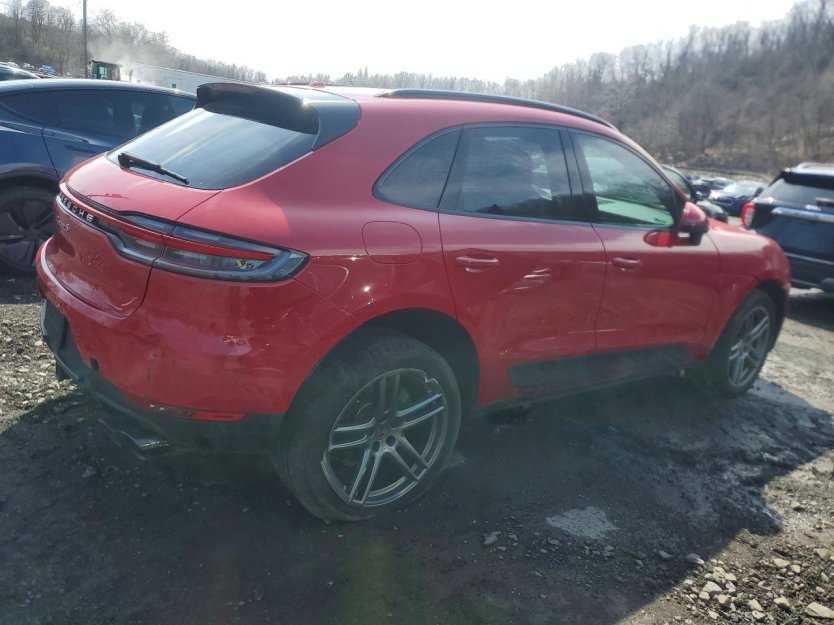 Salvage 2021 Porsche Macan S