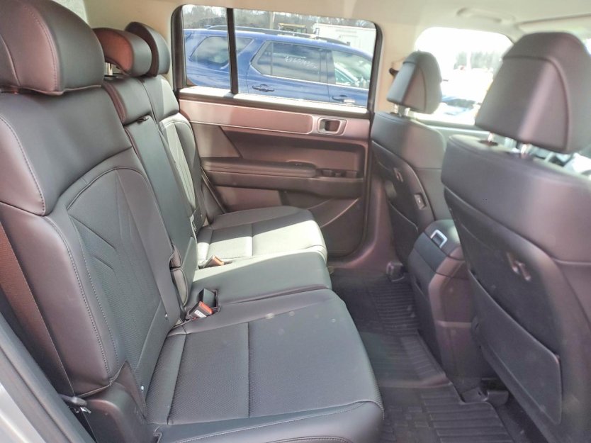 Salvage 2024 Hyundai Santa Fe Hybrid Sel