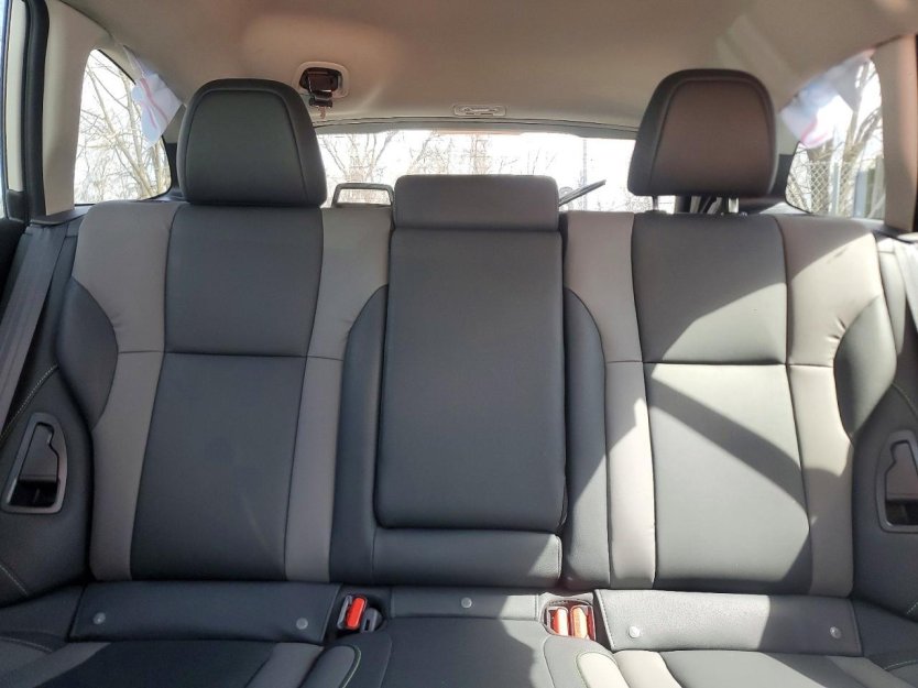 Salvage 2025 Subaru Outback Onyx Edition