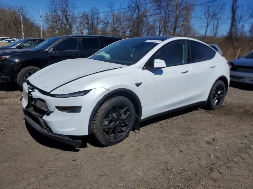 Salvage 2026 Tesla Model Y 