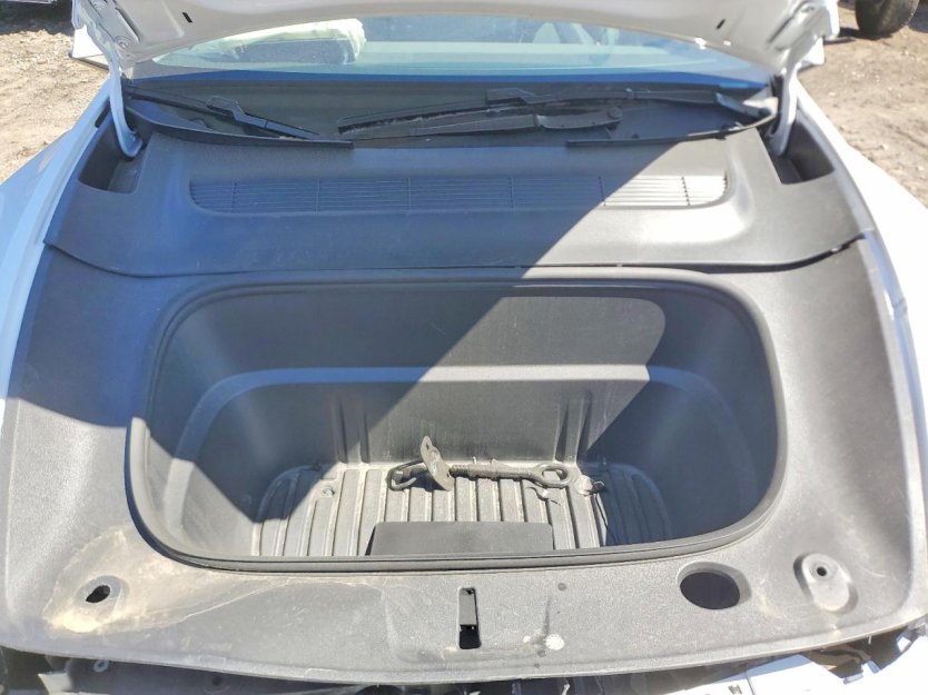 Salvage 2026 Tesla Model Y 