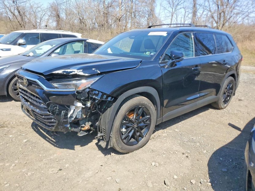 Salvage 2025 Toyota Grand Highlander Hybrid Max Platinum