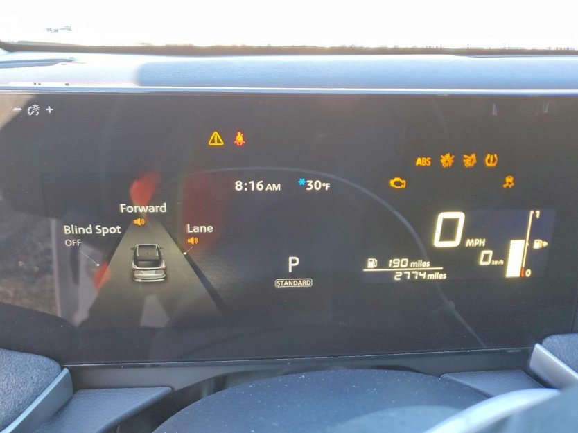 Salvage 2026 Nissan Kicks Sv