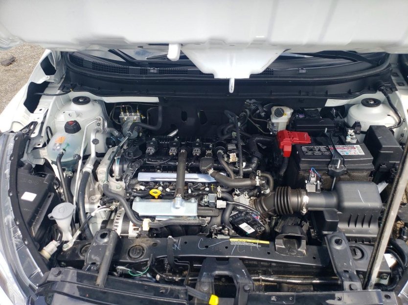 Salvage 2025 Nissan Kicks Play S