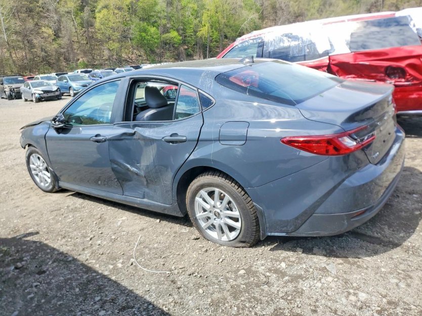 Salvage 2025 Toyota Camry Le