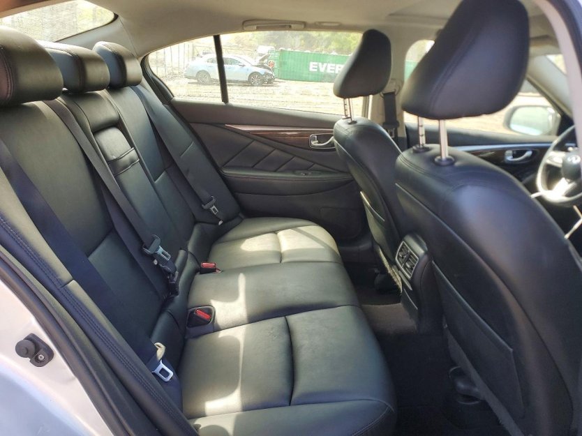 Salvage 2018 Infiniti Q50 3.0t Luxe