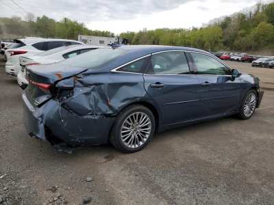 Salvage 2022 Toyota Avalon Hybrid Limited