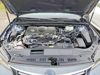 Salvage 2022 Toyota Avalon Hybrid Limited